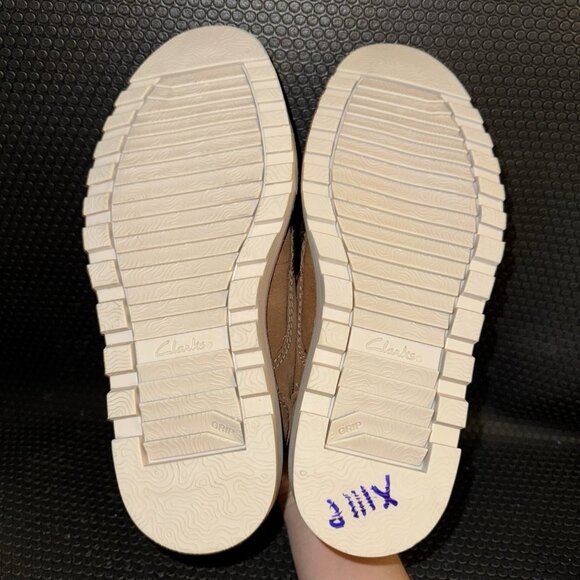 Clarks Barnes Mid Moc Toe Brown Suede Outdoor Comfort Boots Men's Size 7.5 - Picture 7 of 8